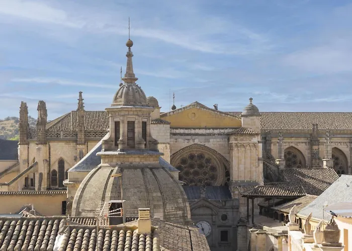 Alcana Suites By Toledo Ap